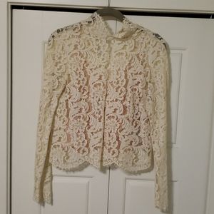 ARITZIA - LACE MOCK NECK TOP WITH CREAM CAMISOLE